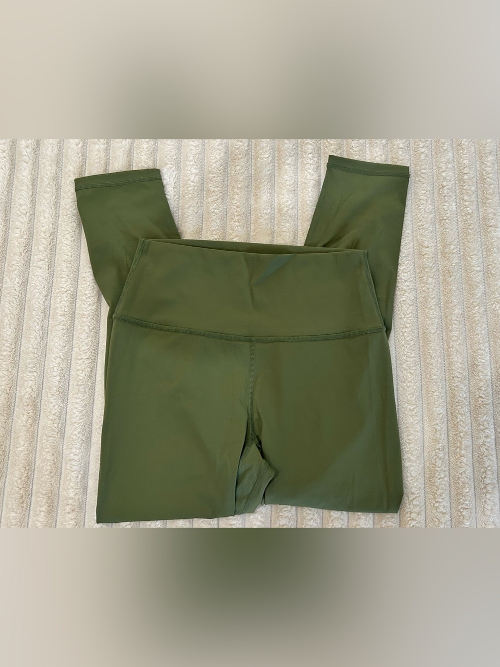 High-Waist Olive Green Women’s Active Leggings EUC